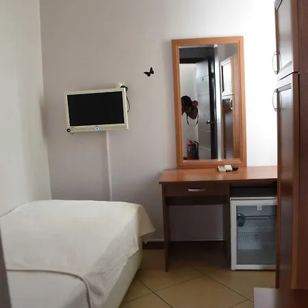 Hotel Mia Butik 3*