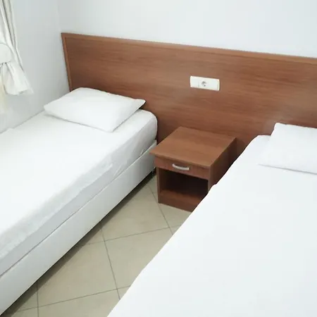 Mia Butik 2*