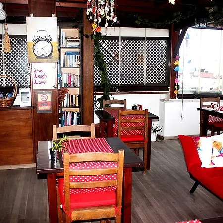 Guest house Mia Butik 2*