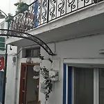 Mia Butik